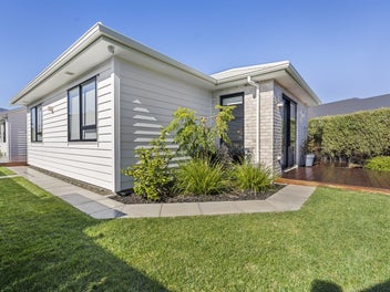 Follow the Sun: Privacy and style on 635sqm