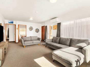 Urgent Sale - Vendors on the move!!