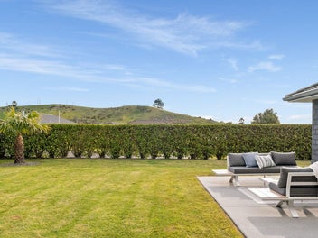 Now Vacant & Designed For Family Living!