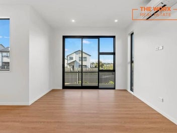 Modern - New 3 Bedroom Home in Prime Location