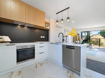 Stunning Spacious 4 bedroom New Home