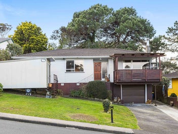 Two Homes, One Title - Endless Opportunities!