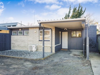 Central Convenience & Easy Living