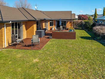 Fantastic Family Living in Wakefield