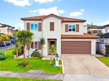Your Dream Home in Mission Heights!!
