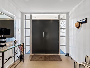 The Perfect Blend of Space, Views & Comfort