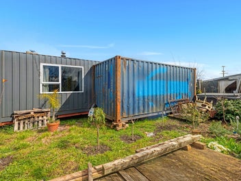 Build, store or create