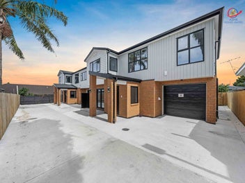 Majestic Comfort – Brand New – Weymouth