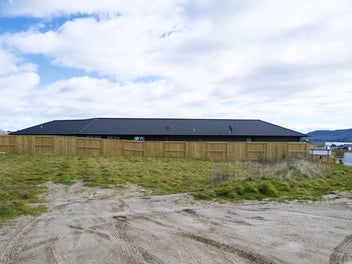 Image 1 of 3