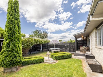 South Bound Seller Says Sell