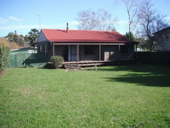 Image 1 of 8