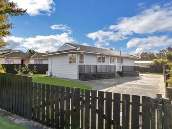 A Fantastic Family Home - Must Be Sold!
