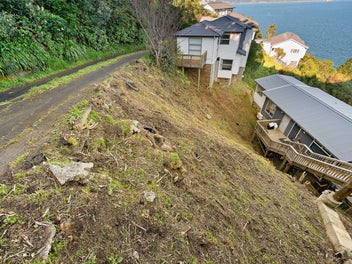 Your Slice of Khandallah Paradise Awaits