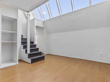 Image 1 of 11