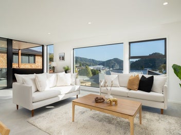 New home - prime location and views