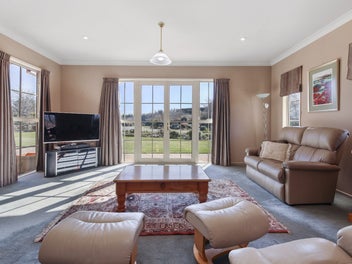 Distinguished Fernside Lifestyle Estate