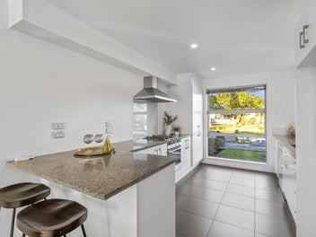 The Perfect Lifestyle Fit - Must Be Sold!