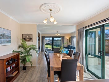 Solid Home, Superb Location