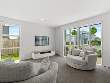 Vendors on the Move - Act Fast on This Addison Gem