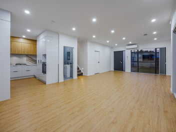 Best Buy in Conifer Grove.. Present your OFFER