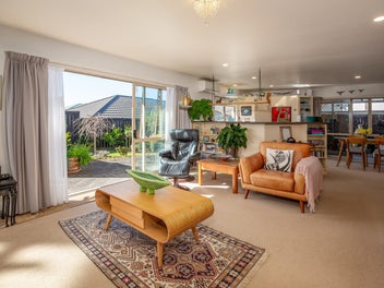 Freehold Masonry Block Unit