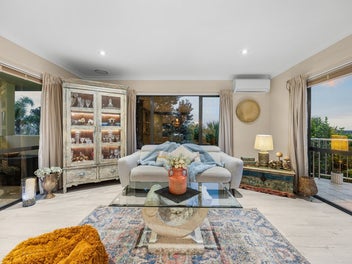 Elegance, Space & Lifestyle