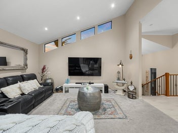 Elegance, Space & Lifestyle