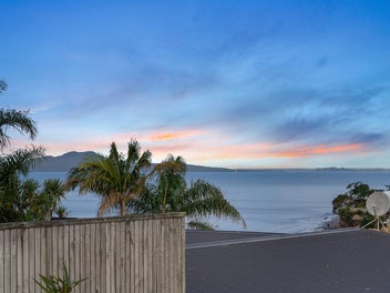 LUXURY COASTAL LIVING IN RANGI ZONE