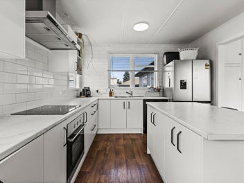 Four bedroom beauty