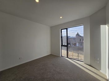 Luxury Living on the Edge of Merivale