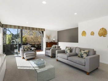 SUPER EASY LIVING - PREMIUM LOCATION