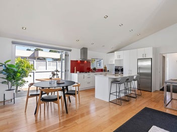Refined Family Living in Prime Milford Setting