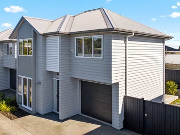 Modern, Bright & Just Right!