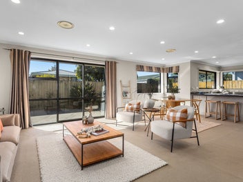 Prime sunny living, ideal location