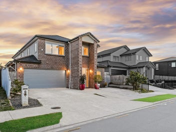 Perfect & Convenient Home!