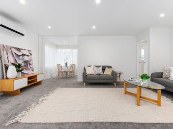 Fully refreshed family home in Casebrook