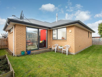 Modern & move-in & must-see