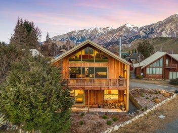 Your Alpine Retreat!