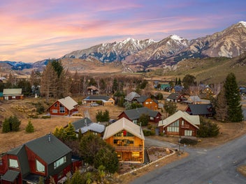 Your Alpine Retreat!