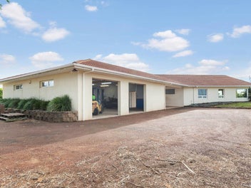 XXL Workshop, House & Views