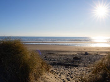 Stylish Low-Maintenance Beachside Lifestyle