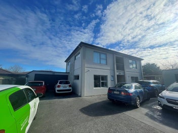 Image 1 of 8