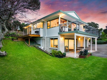 #TheBigEvent - Modern Comfort & Endless Sun