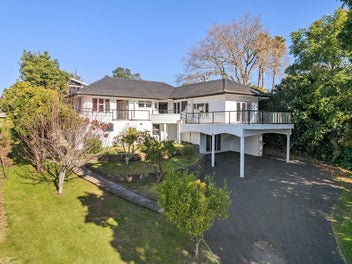 Renovation Opportunity in The Avenues!