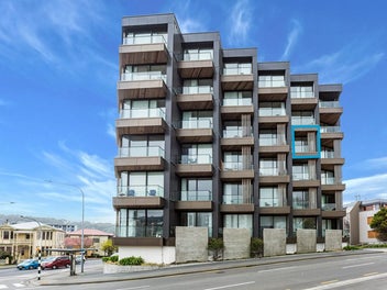 Serious Seller - Serious Deal!