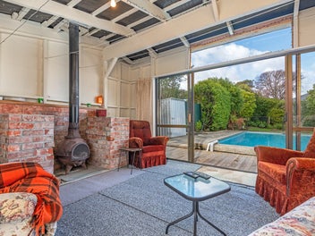 Own Marton's ultimate family home!