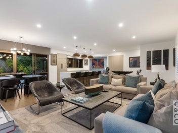The Huka Lodge of Riverhead...