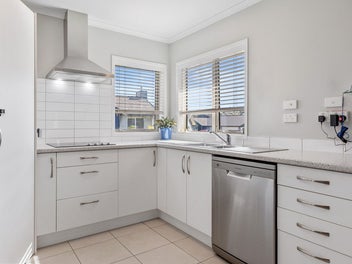Bridgewater – 3 Bed, 2 Bath – Yes!