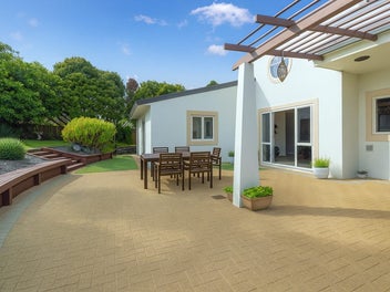 Solid stunning Family Haven