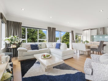 SOLID, SPACIOUS+ SUN-FILLED, A PERFECT FAMILY HOME